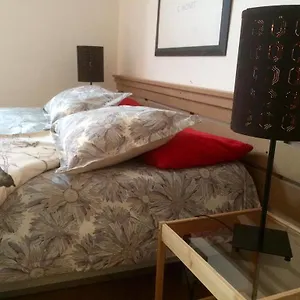 Apart-hotel Appart-hôtel Maison De La Lune - Petite D'etterbeek, Bruxelas